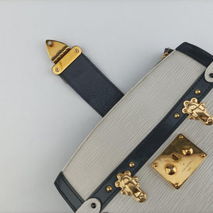 Pre-owned Louis Vuitton Trunk clutch White×Black Leather×Epi M52151 shoulderbag | stylenewstar