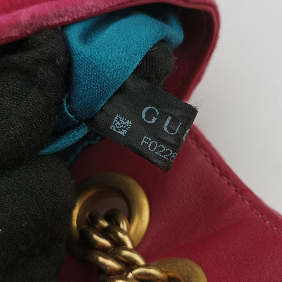 Pre-owned Gucci GG Marmont Pink velour 446744 shoulderbag | stylenewstar