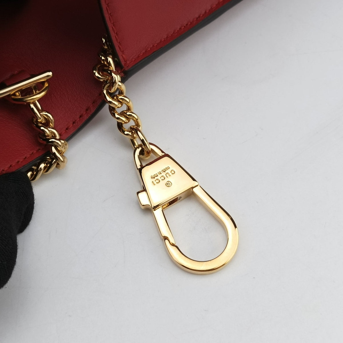 Secondhand Gucci Sylvie Red Leather 494646 shoulderbag | stylenewstar