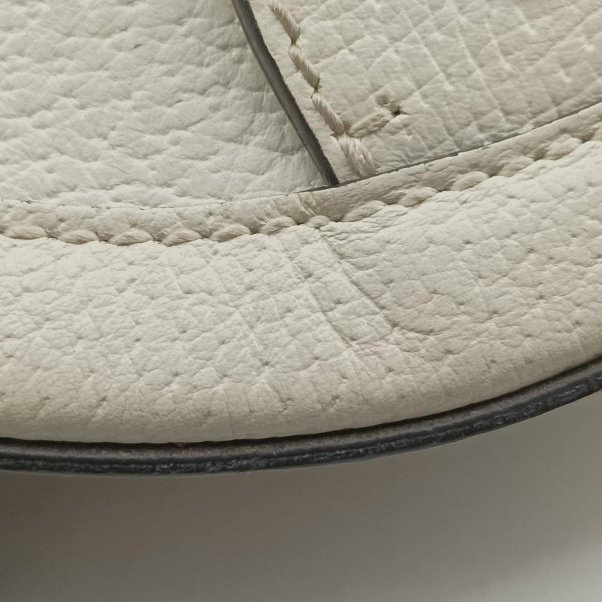 Pre-owned Gucci Ophidia White Leather 550618 crossbodybag | stylenewstar