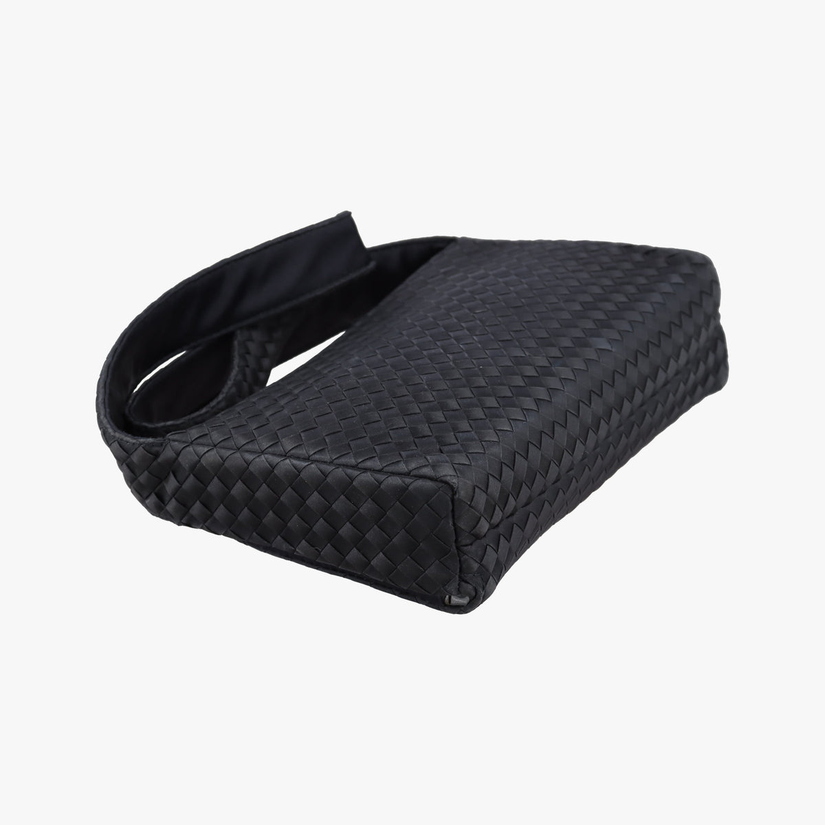 Secondhand Bottega Veneta Intrecciato Black silk  clutchbag | stylenewstar
