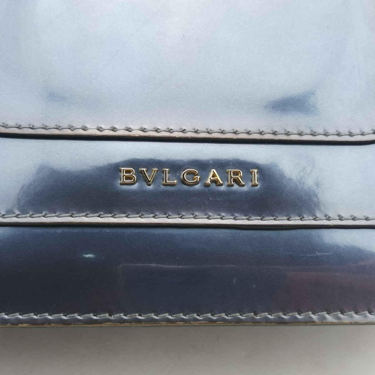 Pre-owned Bvlgari SERPENTI FOREVER Blue Patent  shoulderbag | stylenewstar