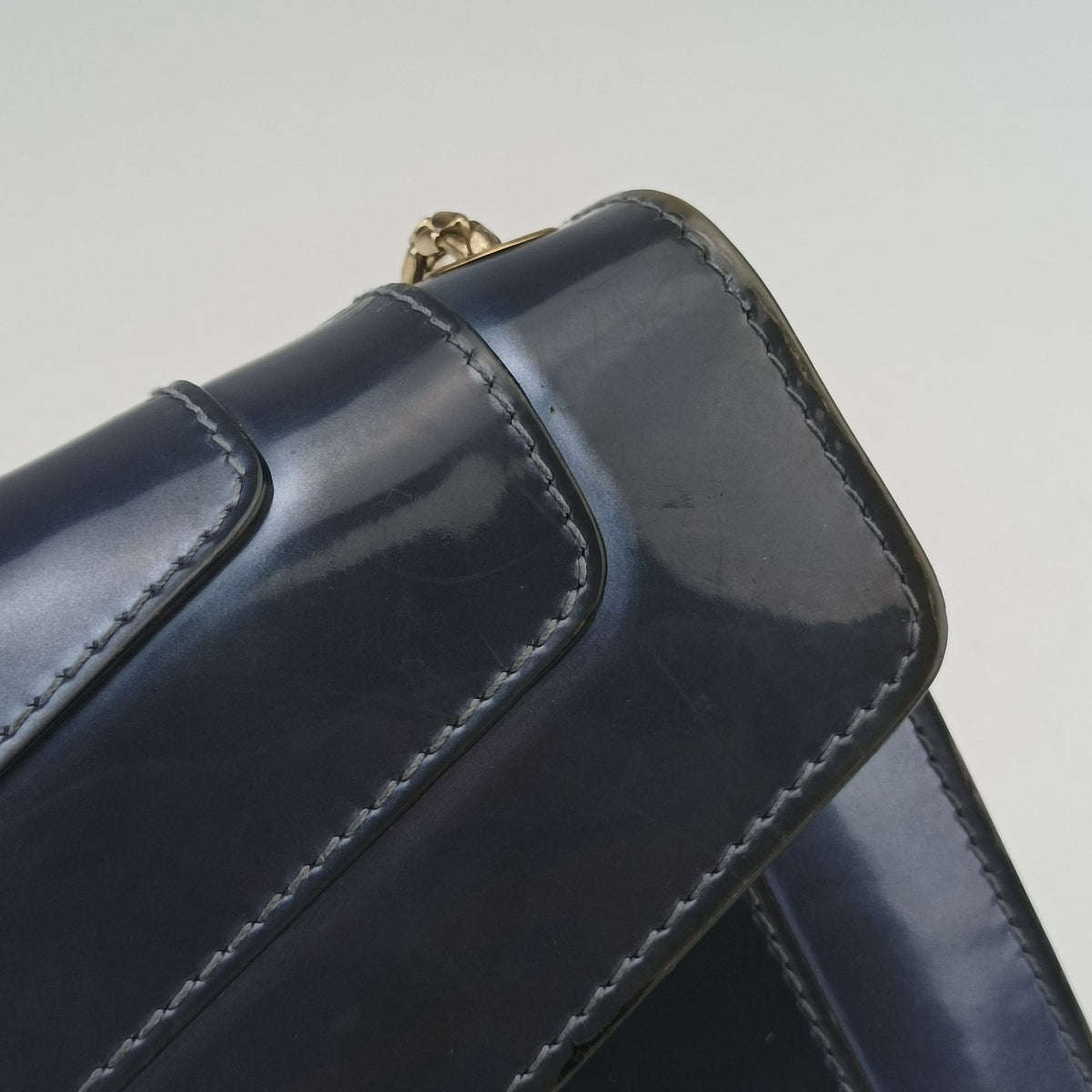 Pre-owned Bvlgari SERPENTI FOREVER Blue Patent  shoulderbag | stylenewstar