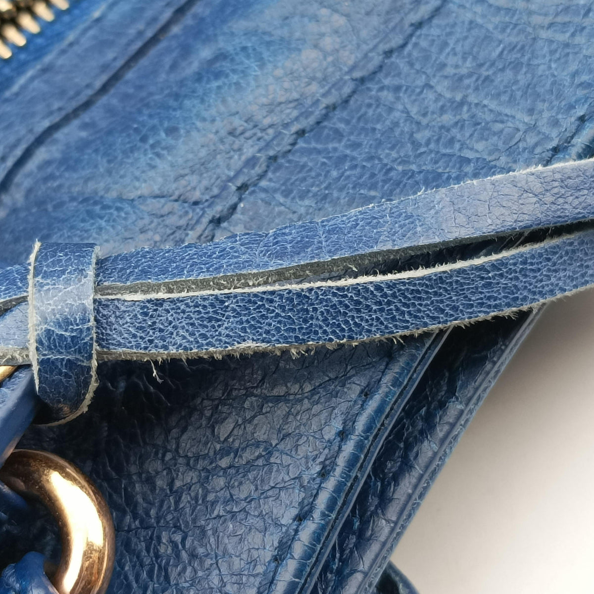 Secondhand Balenciaga The Velo Blue Lambskin  shoulderbag | stylenewstar