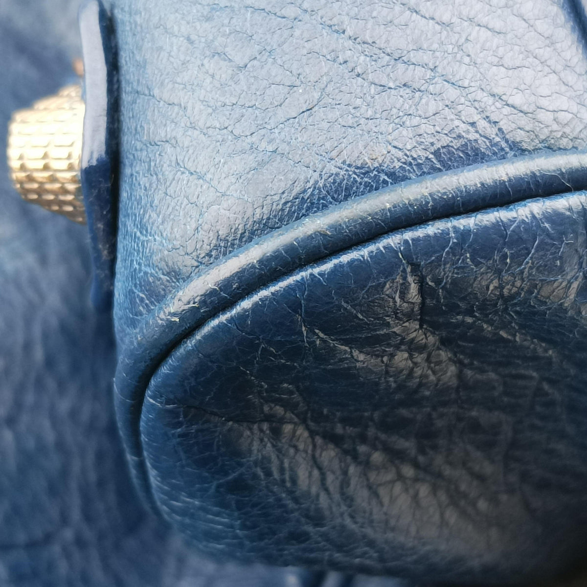 Secondhand Balenciaga The Velo Blue Lambskin  shoulderbag | stylenewstar