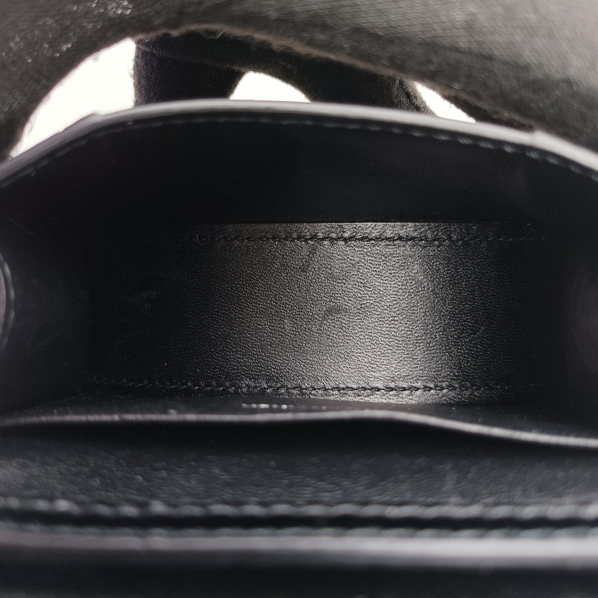 Vintage Balenciaga Hourglass Black Leather 637372 shoulderbag | stylenewstar