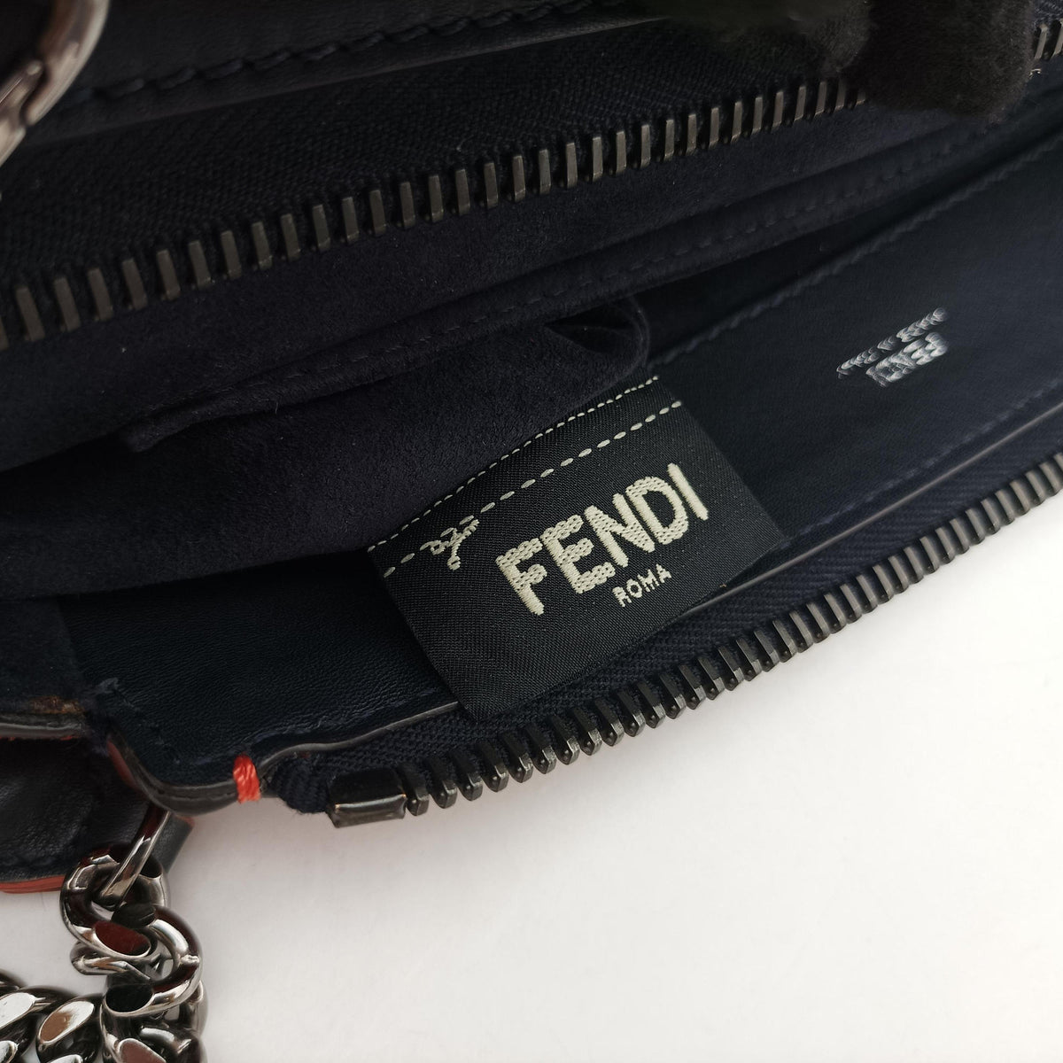 Pre-owned Fendi Dotcom Click Small Red × Black Suede × Leather 8BN299 shoulderbag | stylenewstar