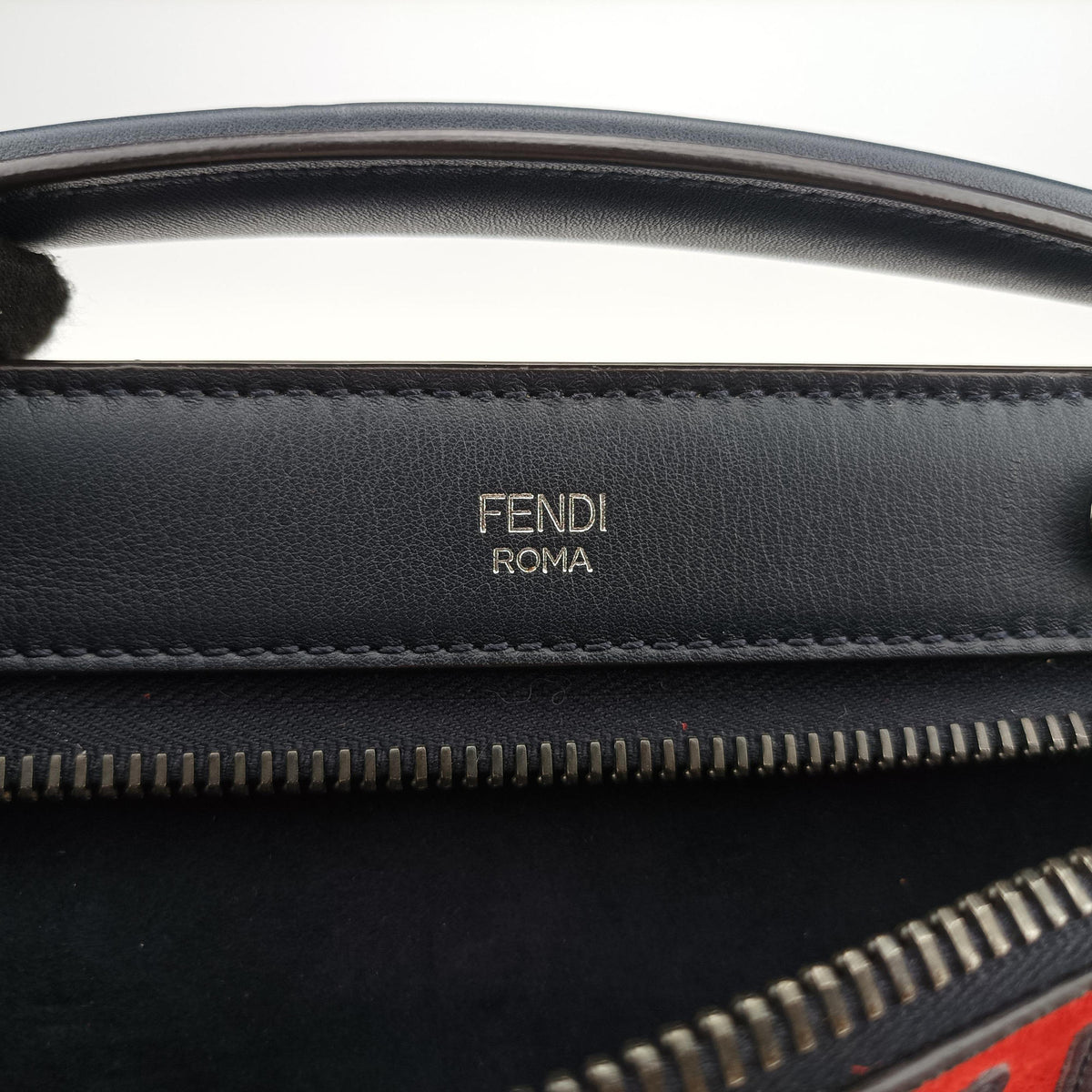 Pre-owned Fendi Dotcom Click Small Red × Black Suede × Leather 8BN299 shoulderbag | stylenewstar