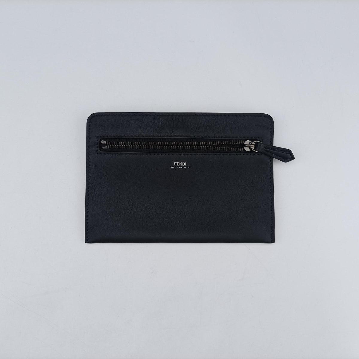 Pre-owned Fendi Dotcom Click Small Red × Black Suede × Leather 8BN299 shoulderbag | stylenewstar