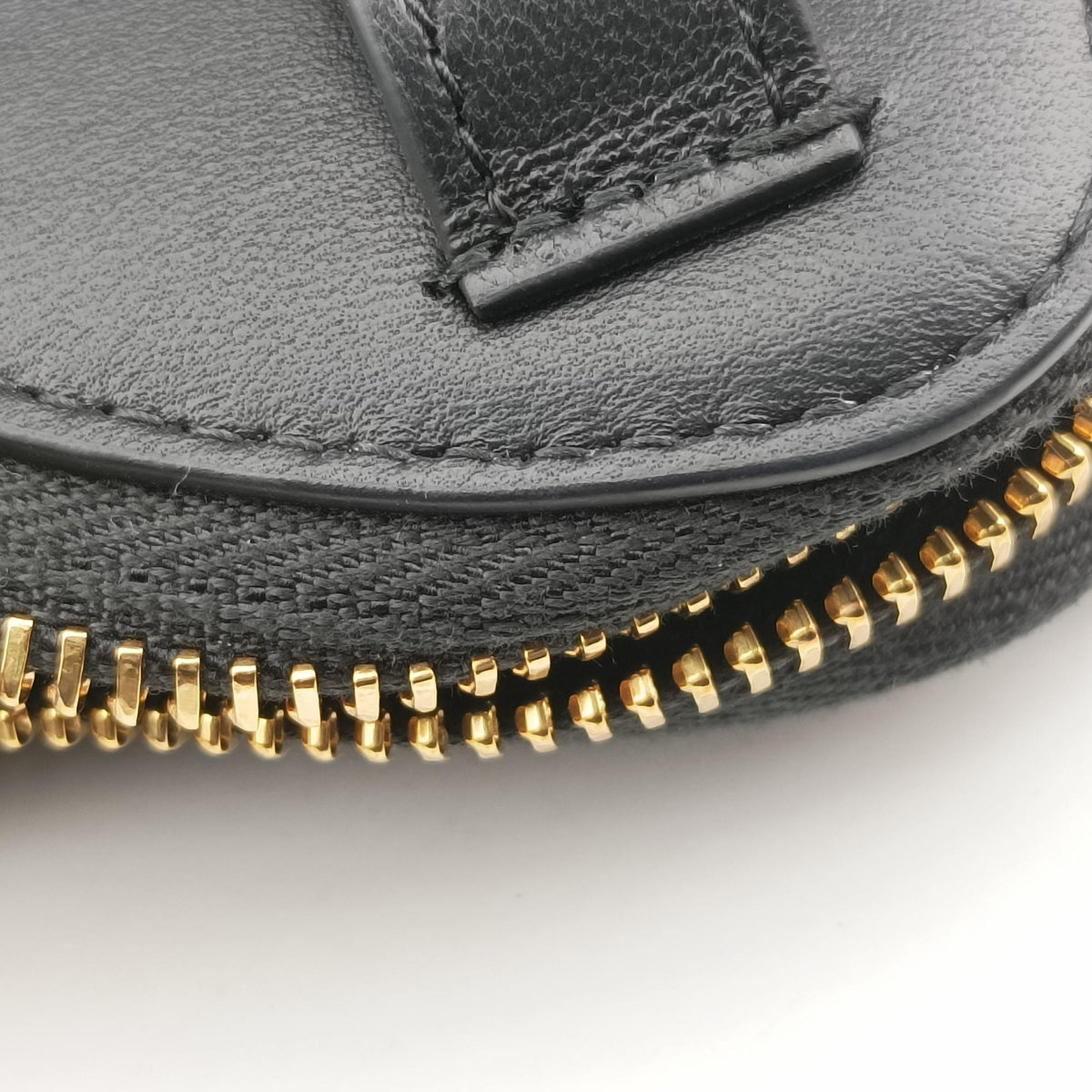 Pre-owned Christian Dior 30 Montaigne Removable Black Lambskin  shoulderbag | stylenewstar