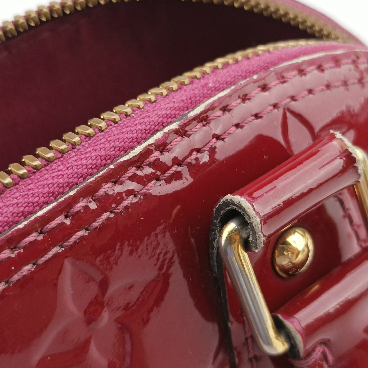 Pre-owned Louis Vuitton Alma BB pomme d'amour Vernis M90174 shoulderbag | stylenewstar