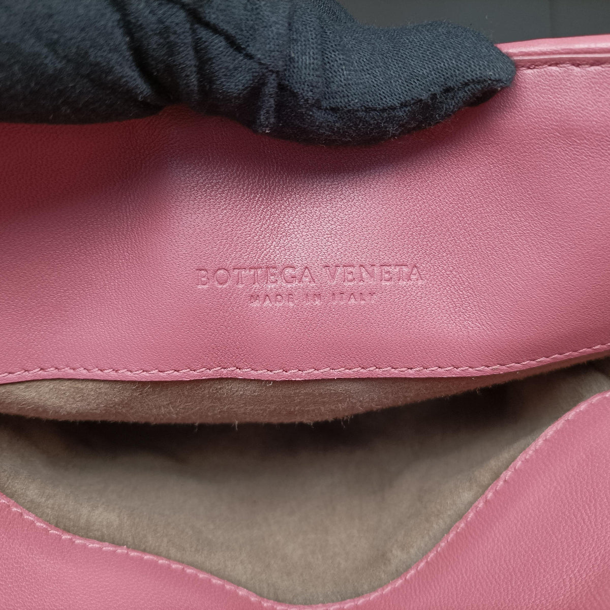 Pre-owned Bottega Veneta Intrecciato Olimpia Pink lambskin  shoulderbag | stylenewstar