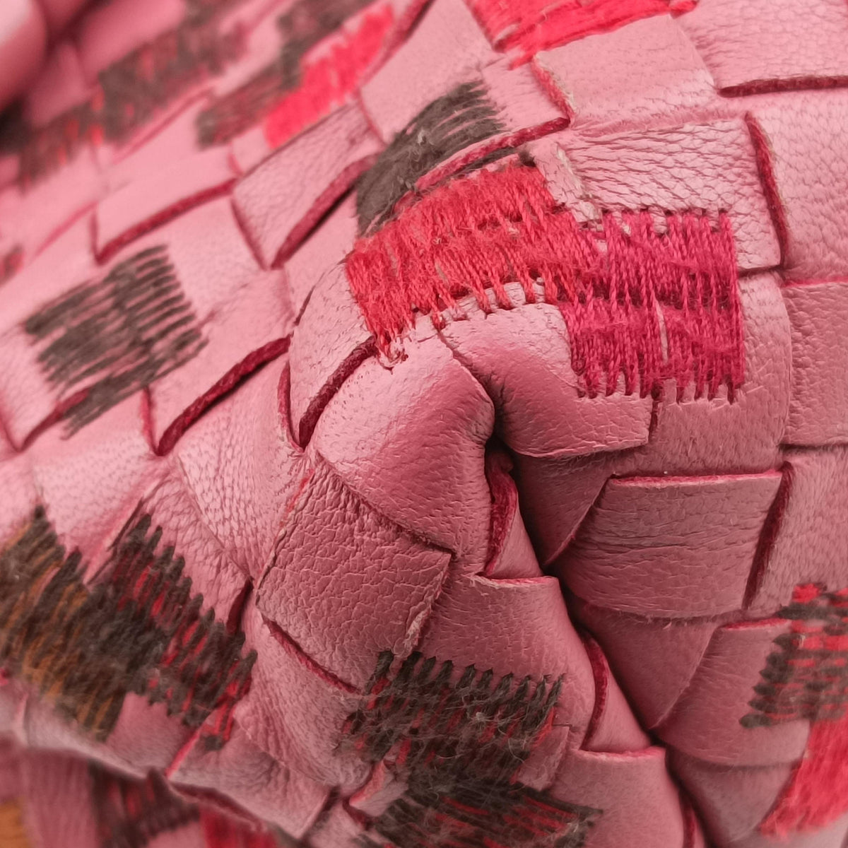 Pre-owned Bottega Veneta Intrecciato Olimpia Pink lambskin  shoulderbag | stylenewstar