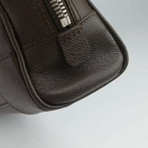 Pre-owned Louis Vuitton IGOR Grizzly Taiga M31178 handbag | stylenewstar