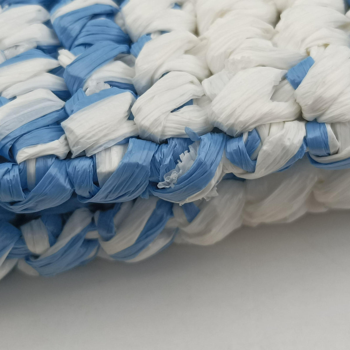 Pre-owned Prada Effect Crochet Blue Raffia  shoulderbag | stylenewstar