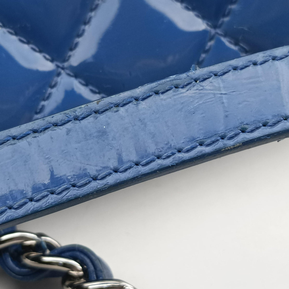 Pre-owned Chanel Mademoiselle Bowling Blue Patent A50556 shoulderbag | stylenewstar