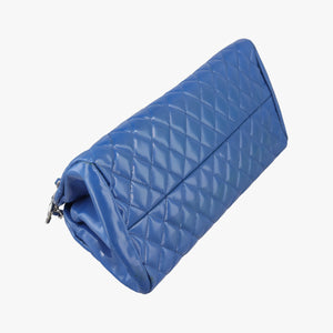 Pre-owned Chanel Mademoiselle Bowling Blue Patent A50556 shoulderbag | stylenewstar