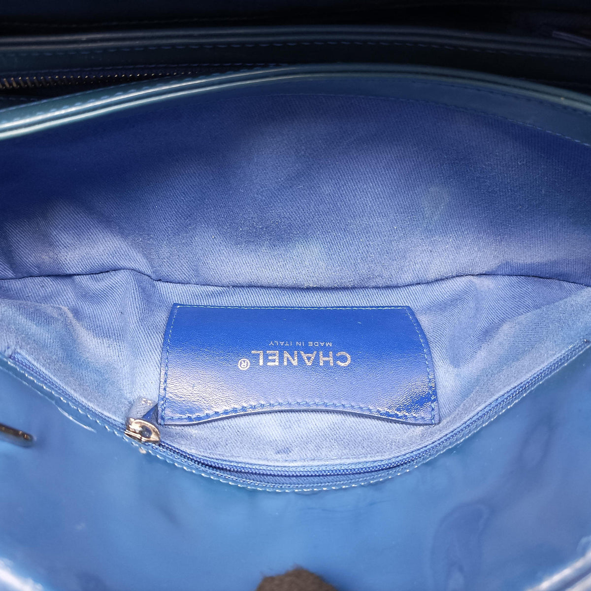 Pre-owned Chanel Mademoiselle Bowling Blue Patent A50556 shoulderbag | stylenewstar