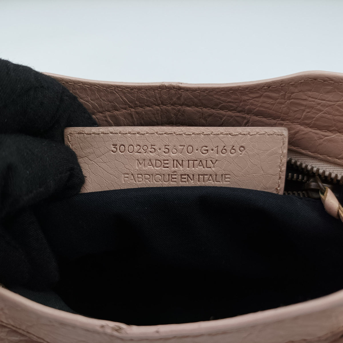 Vintage Balenciaga Classic City Mini Pink lambskin  shoulderbag | stylenewstar
