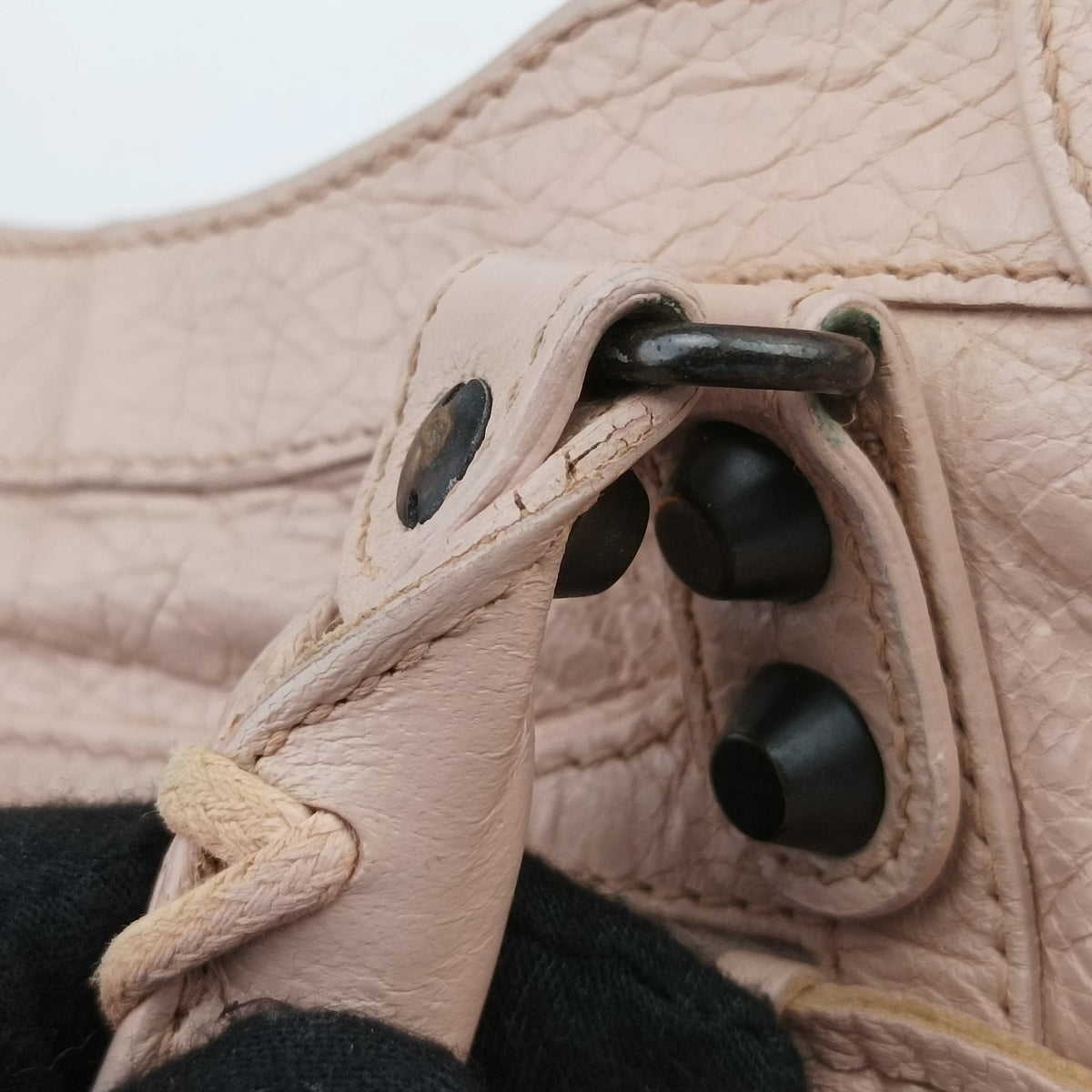 Vintage Balenciaga Classic City Mini Pink lambskin  shoulderbag | stylenewstar