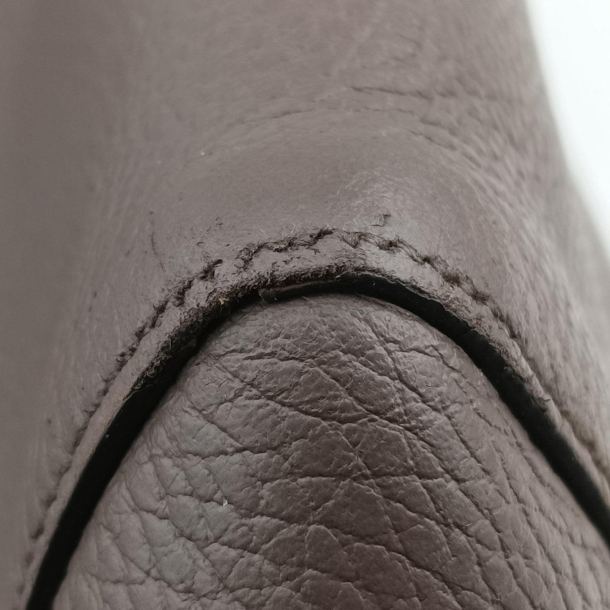 Pre-owned Gucci Swing Brown leather 354397 handbag | stylenewstar