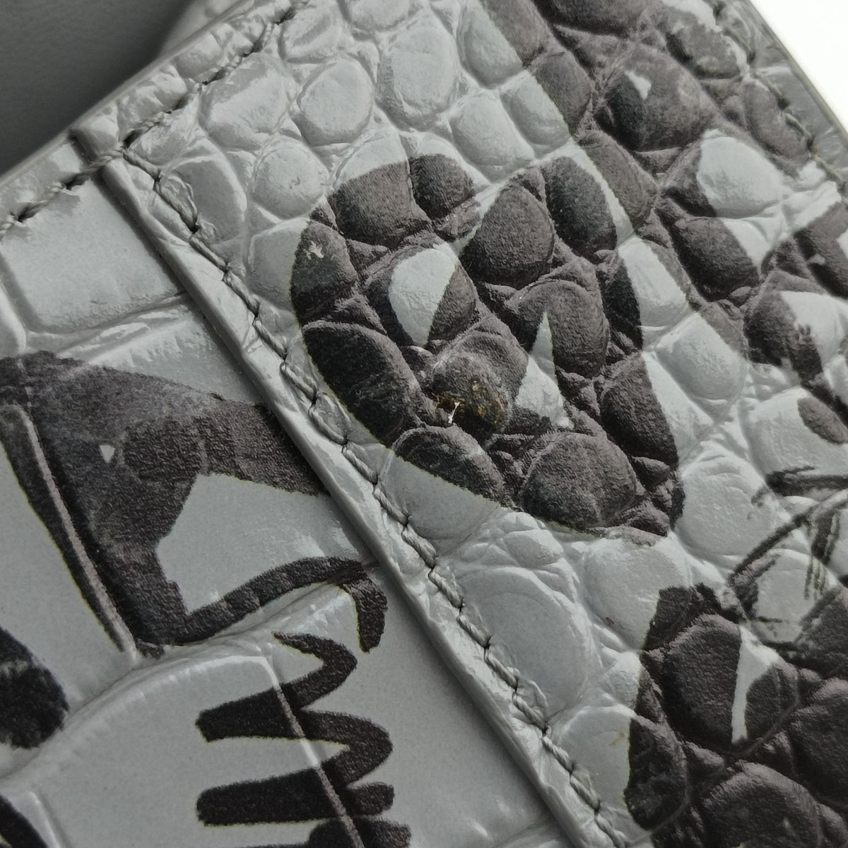 Pre-owned Balenciaga Hourglass Graffiti Gray×Black Leather  shoulderbag | stylenewstar