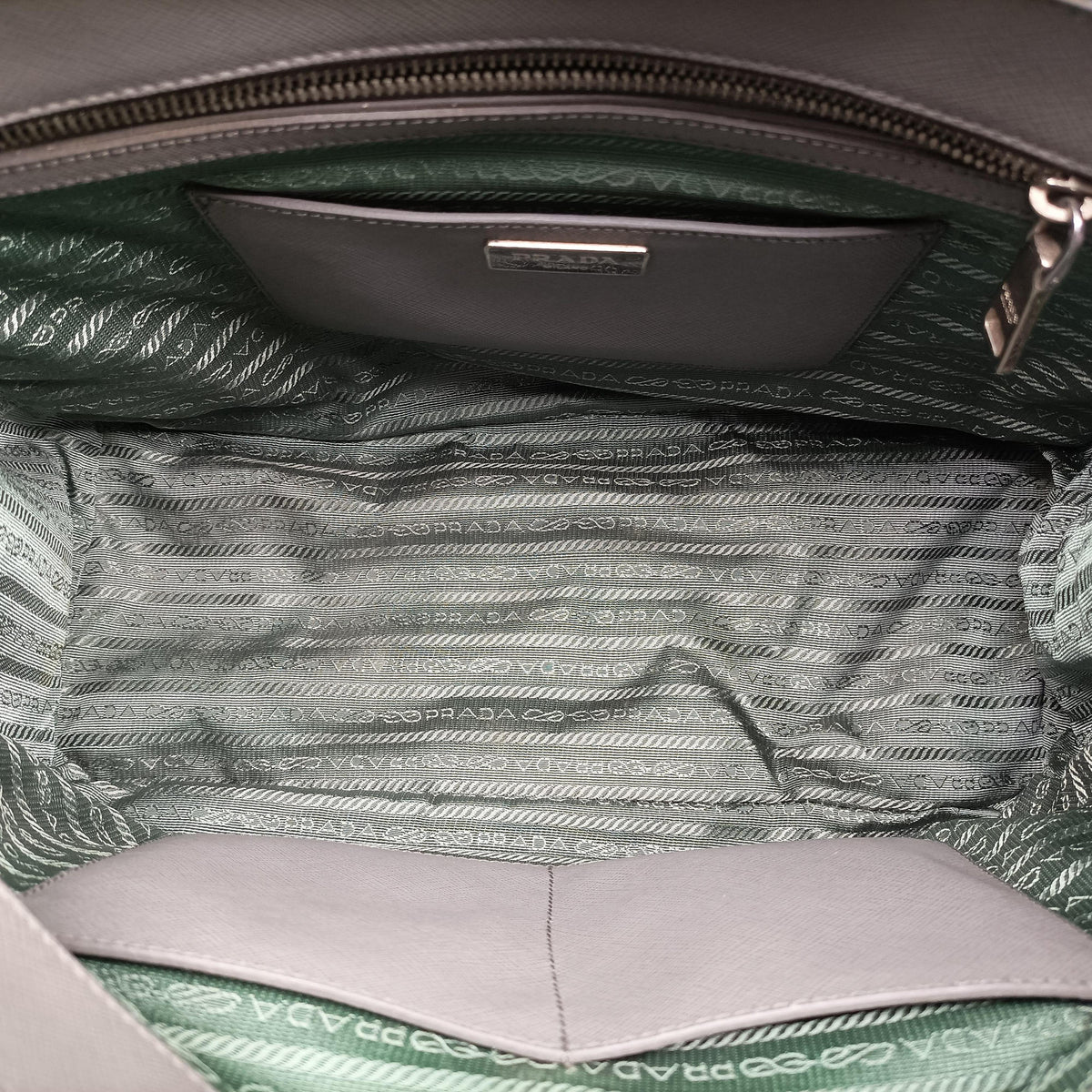 Secondhand Prada Galleria Grey SAFFIANO Leather B2274C shoulderbag | stylenewstar