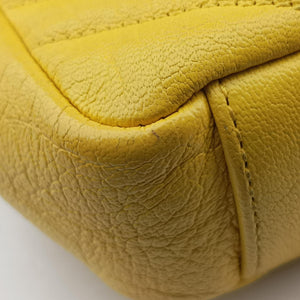 Pre-owned Yves Saint Laurent Baby Chai Yellow Leather 399289 shoulderbag | stylenewstar