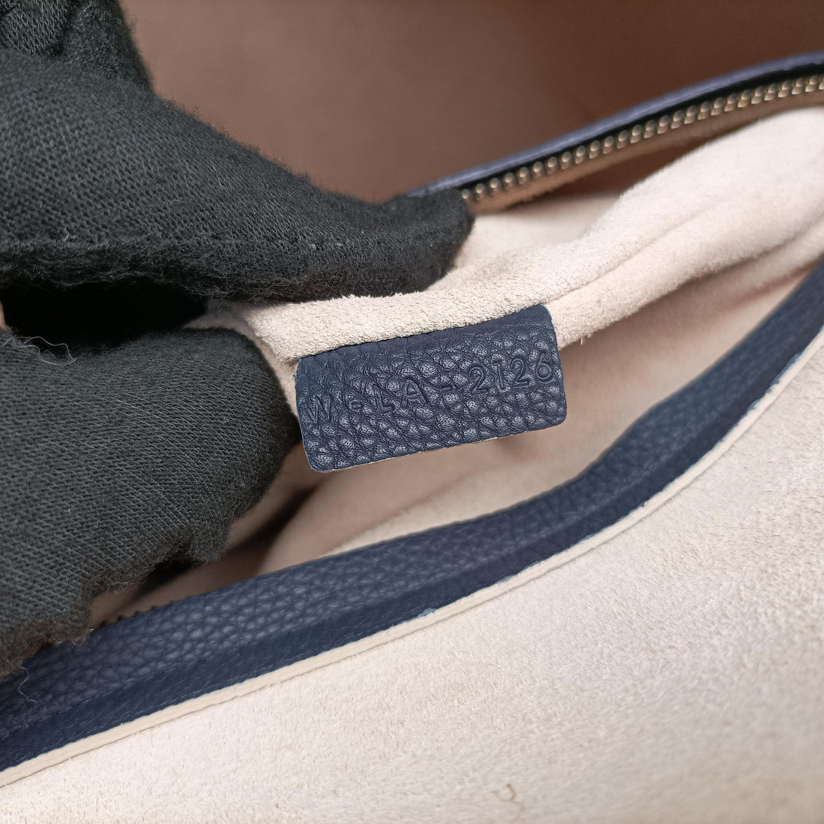Pre-owned Celine Luggage Square Phantom Navy Leather  handbag | stylenewstar