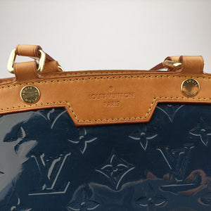 Vintage Louis Vuitton Brea MM Grand Bleu Vernis M90054 shoulderbag | stylenewstar