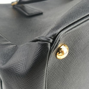 Secondhand Prada Galleria Black SAFFIANO Leather BN2274 shoulderbag | stylenewstar