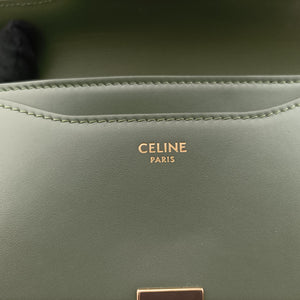 Pre-owned Celine Besace 16 Small Green Leather W-SL-2 shoulderbag | stylenewstar