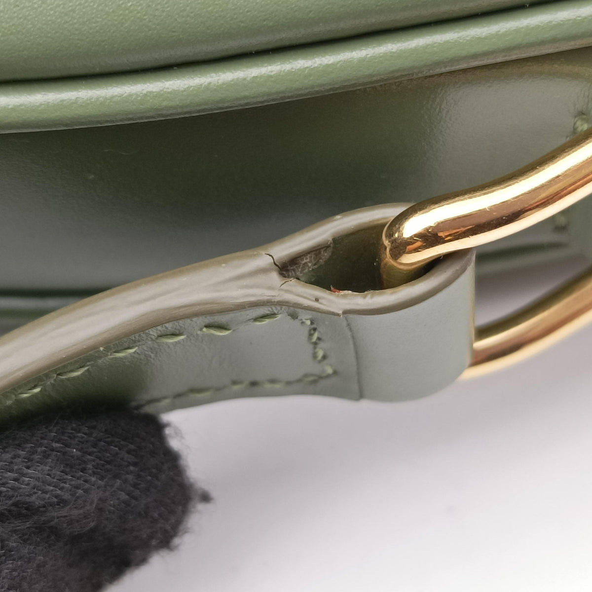 Pre-owned Celine Besace 16 Small Green Leather W-SL-2 shoulderbag | stylenewstar