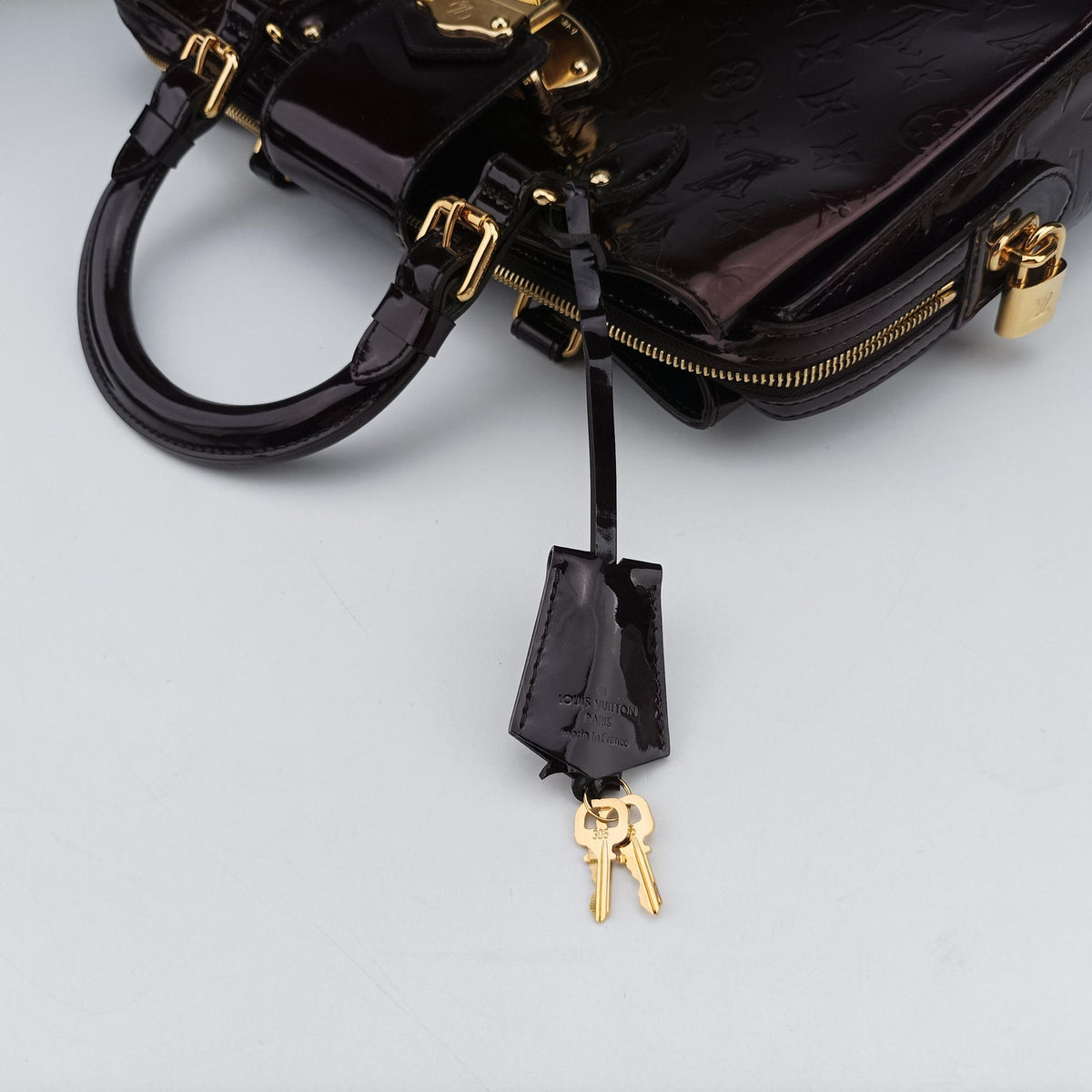 Pre-owned Louis Vuitton MELROSE AVENUE AMARANTE Vernis M93757 handbag | stylenewstar
