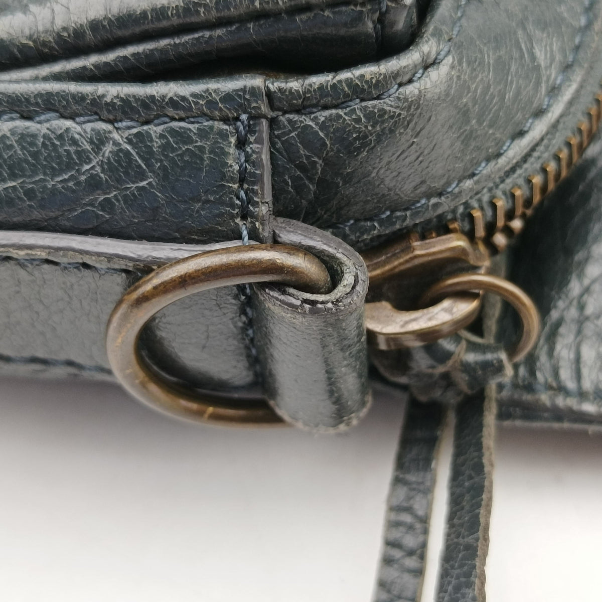 Pre-owned Balenciaga Classic The Toolkit Grey Green Lambskin 327101 shoulderbag | stylenewstar