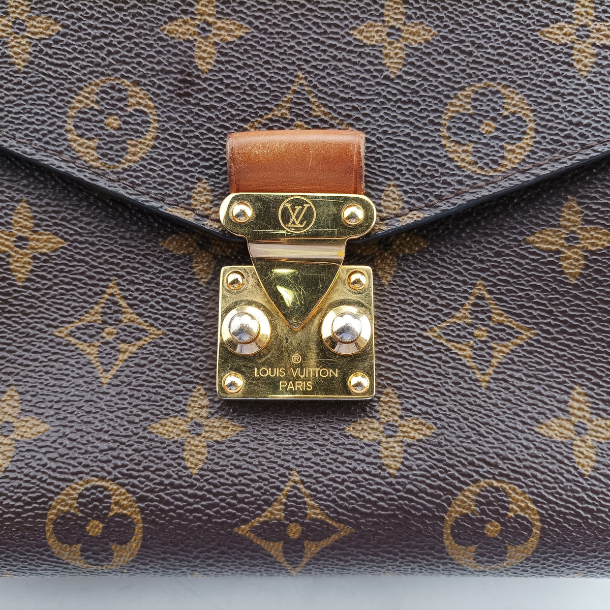 Pre-owned Louis Vuitton Pochette Metis MM Brown Monogram Canvas M44875 shoulderbag | stylenewstar