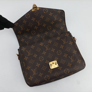 Pre-owned Louis Vuitton Pochette Metis MM Brown Monogram Canvas M44875 shoulderbag | stylenewstar