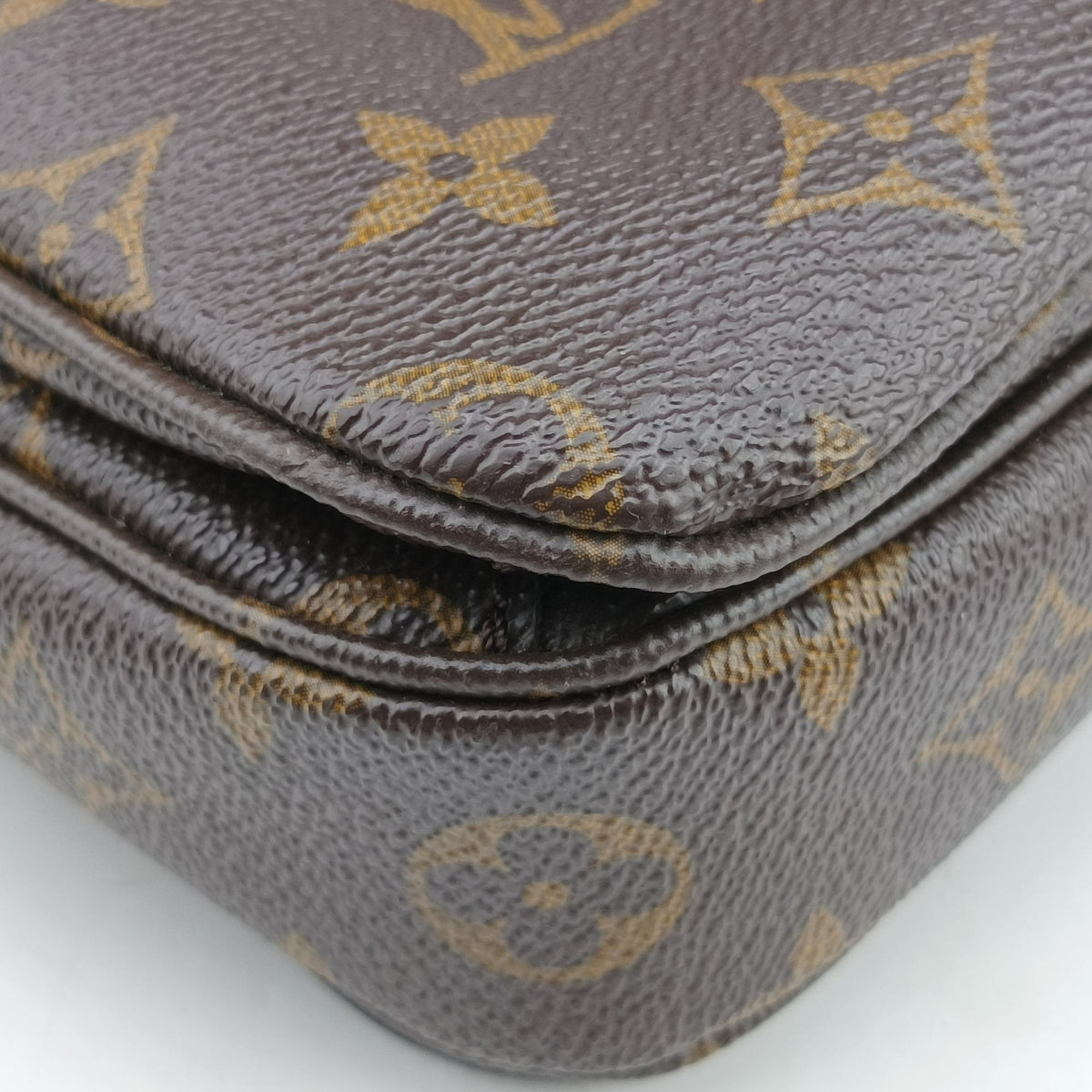 Pre-owned Louis Vuitton Pochette Metis MM Brown Monogram Canvas M44875 shoulderbag | stylenewstar