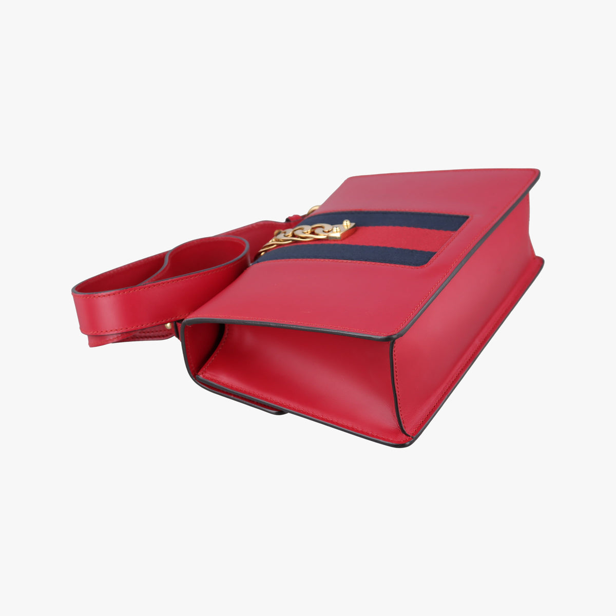 Pre-owned Gucci Sylvie Red Leather 421882 shoulderbag | stylenewstar