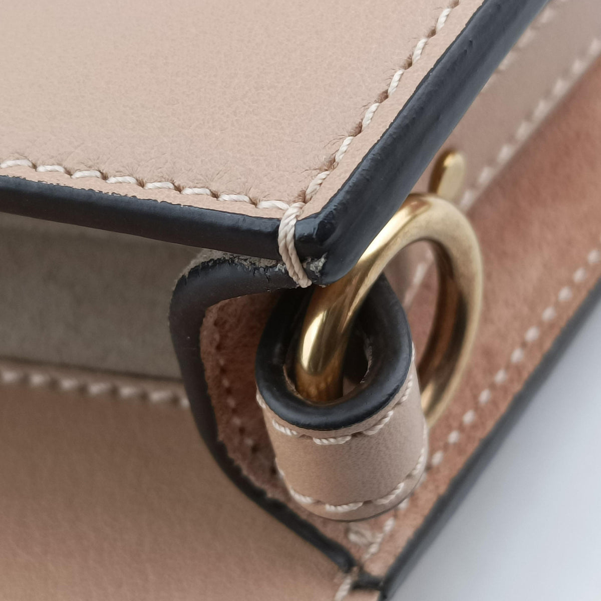 Pre-owned Chloe Bracelet Nile Beige Leather  shoulderbag | stylenewstar