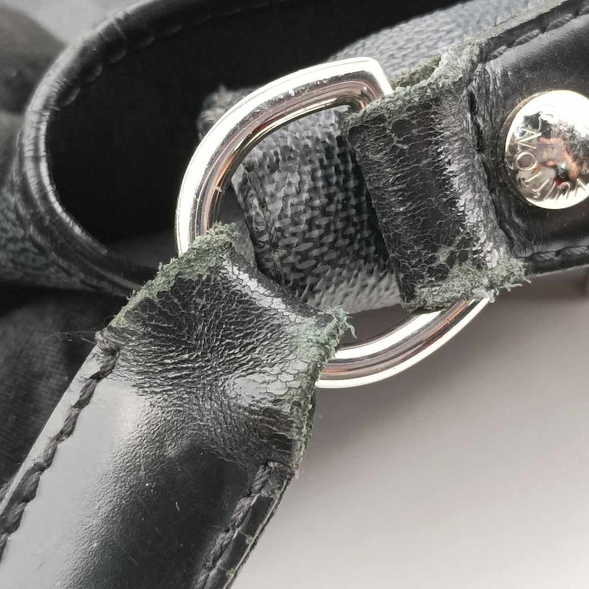 Pre-owned Louis Vuitton DANIEL MM Noir Damier Graphite N58029 shoulderbag | stylenewstar