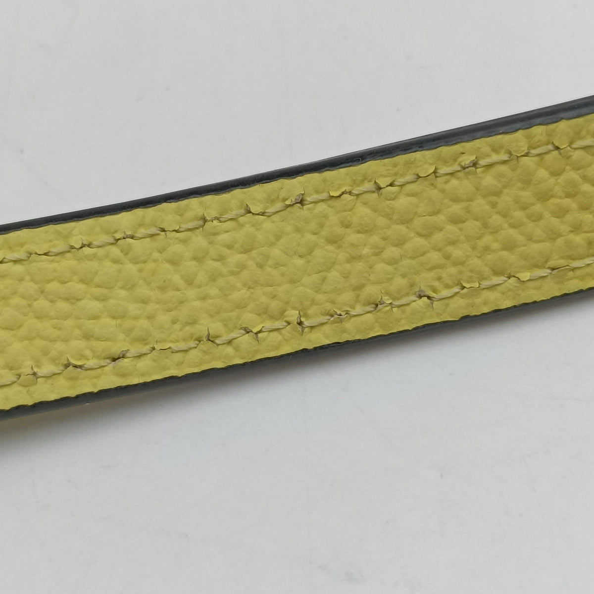 Pre-owned Valextra Iside Yellow×Green×Pink Leather  shoulderbag | stylenewstar