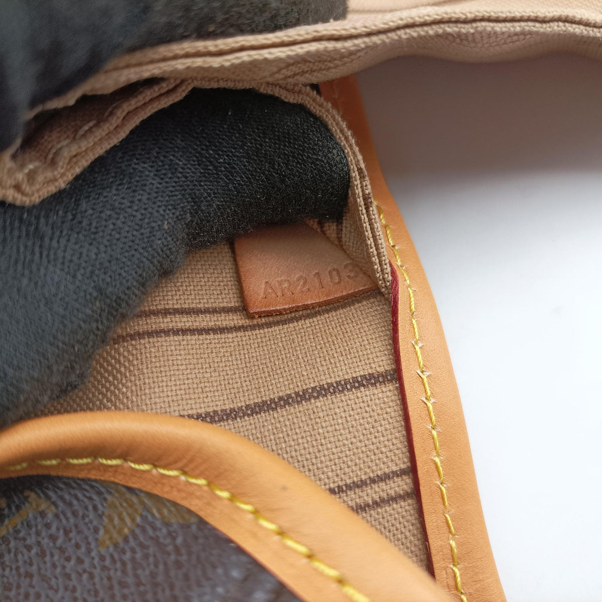 Pre-owned Louis Vuitton NEVERFULLMM Brown Monogram Canvas M40156 shoulderbag | stylenewstar