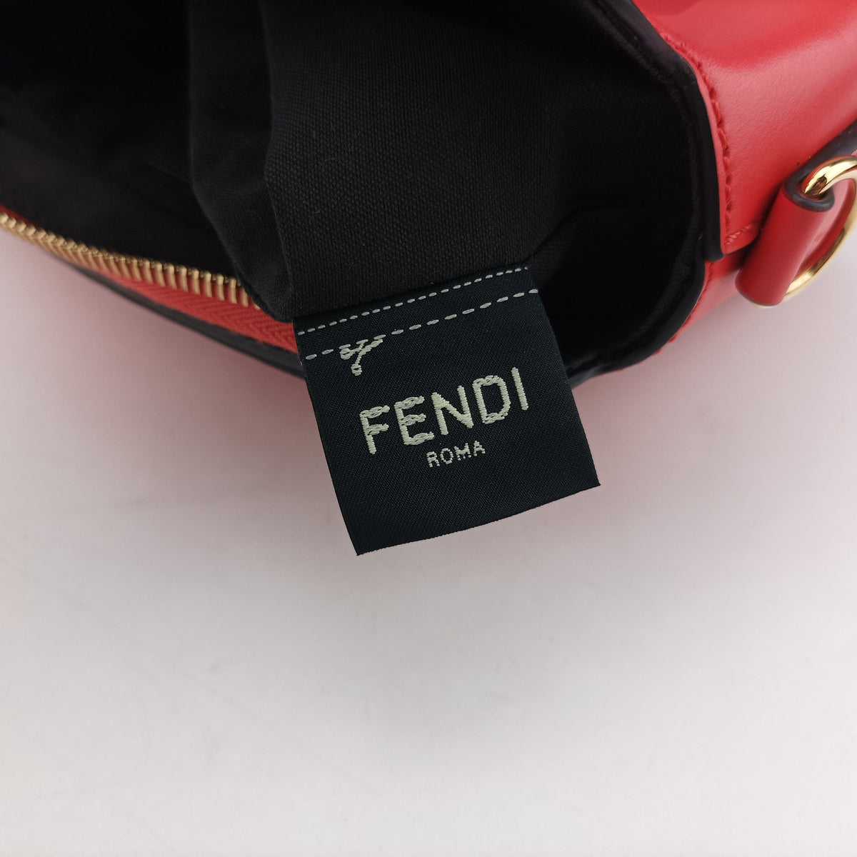 Pre-owned Fendi By the way Red Leather 8BL145 shoulderbag | stylenewstar
