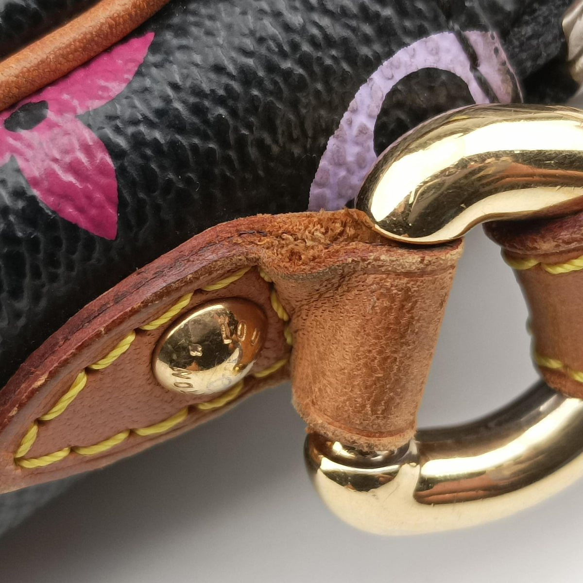 Vintage Louis Vuitton RIFT Noir Monogram Multicolor M40056 shoulderbag | stylenewstar