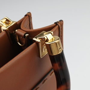 Pre-owned Fendi MINI SUNSHINE SHOPPER Camel Leather 8BS051 shoulderbag | stylenewstar