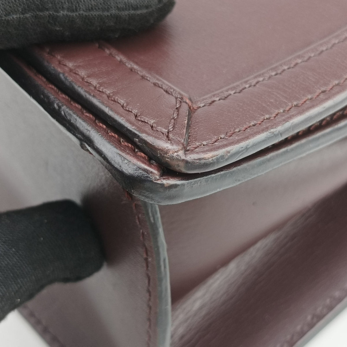 Pre-owned Loewe Barcelona Burgundy Leather  shoulderbag | stylenewstar