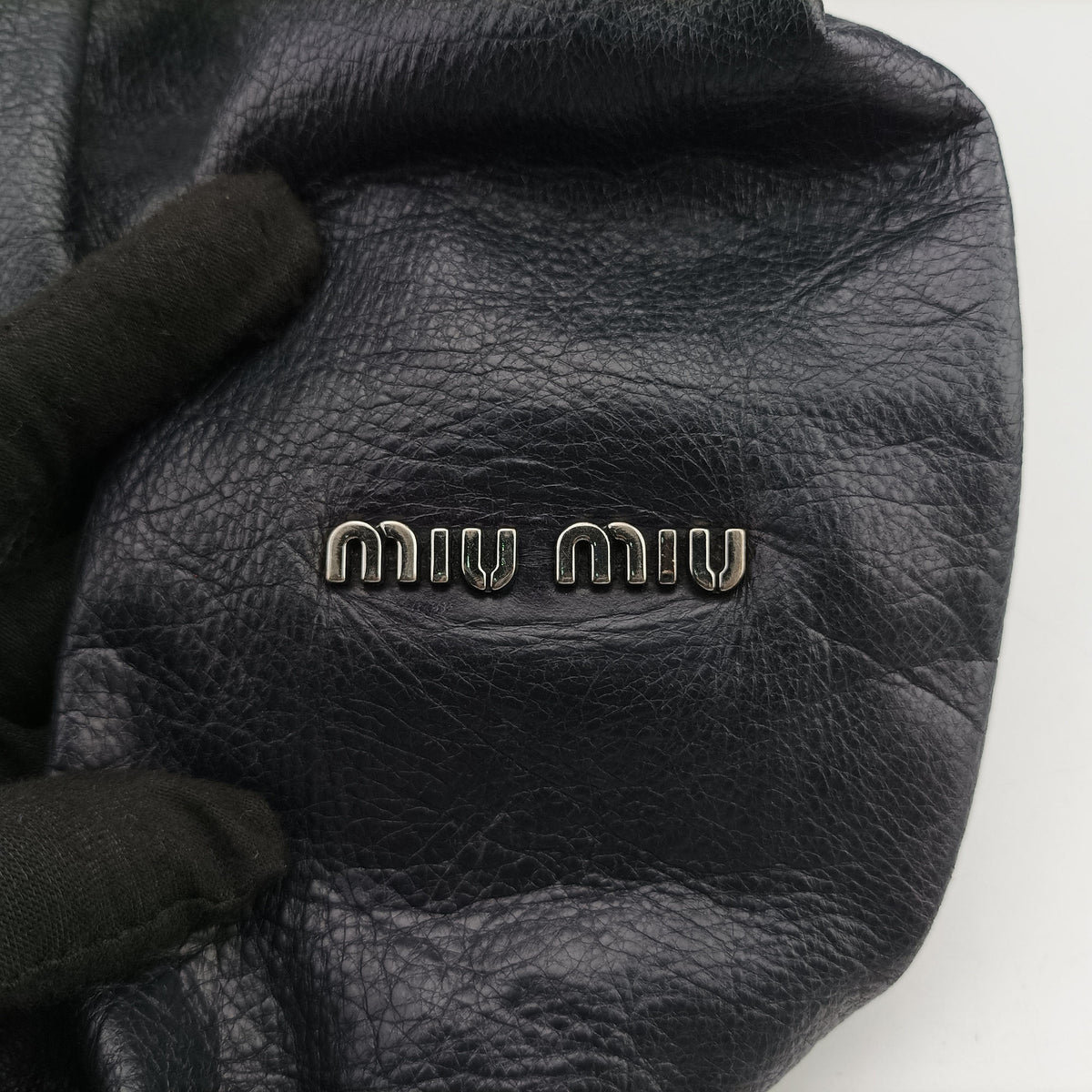 Pre-owned Miu Miu Hobo Bag Black Leather  shoulderbag | stylenewstar