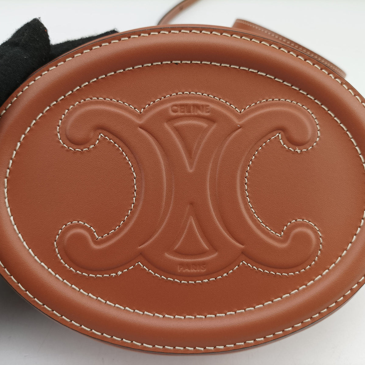 Pre-owned Celine Oval Purse Cuir Triomphe Brown Leather  shoulderbag | stylenewstar