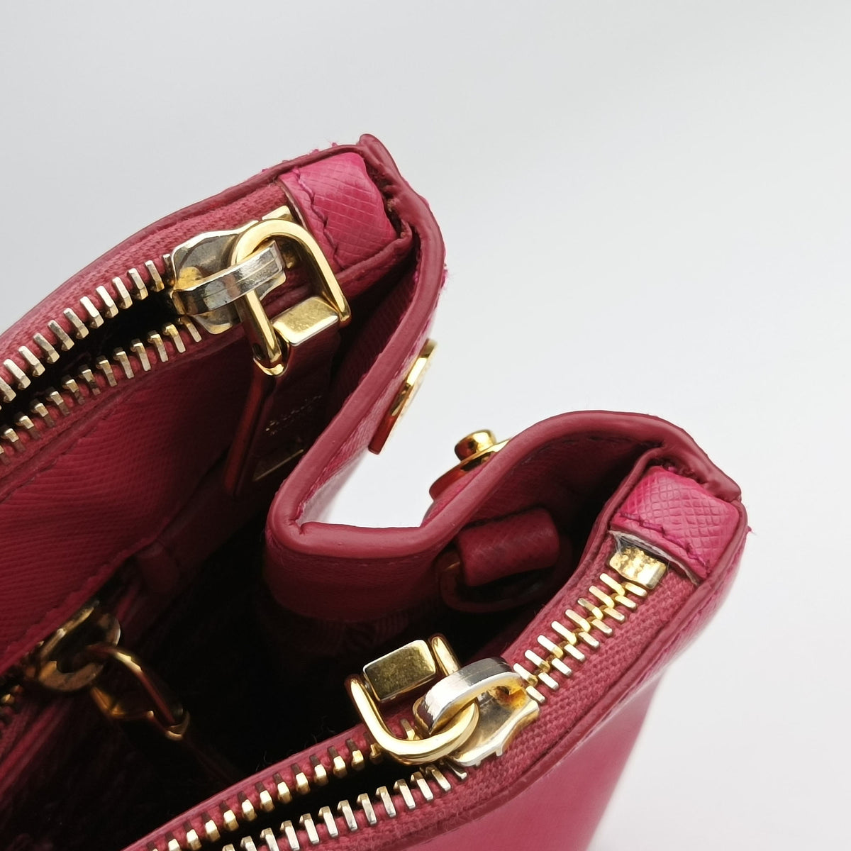 Pre-owned Prada Galleria Pink SAFFIANO Leather BN1874 shoulderbag | stylenewstar